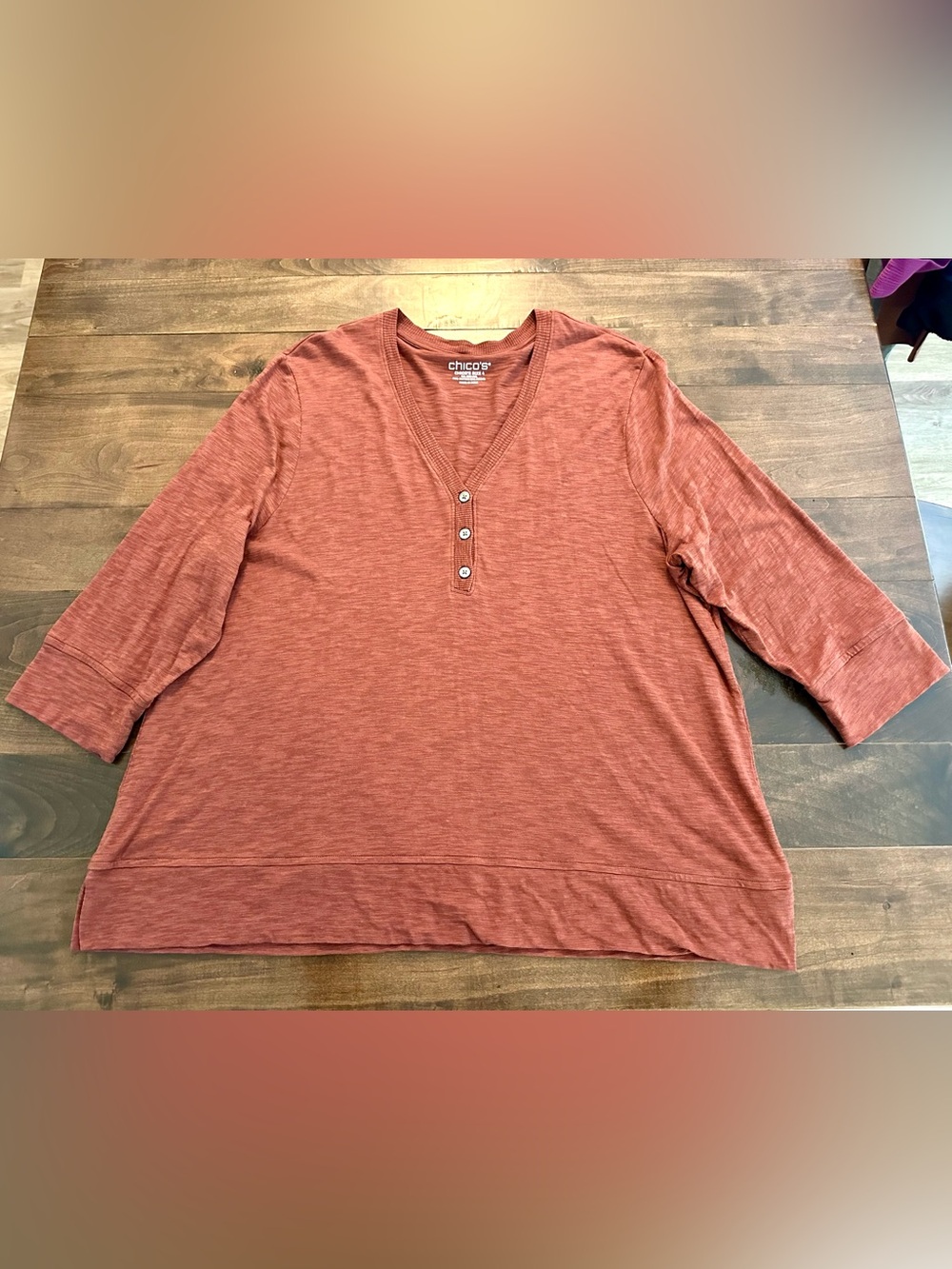🌟 Chico's Copper Henley Long Tee